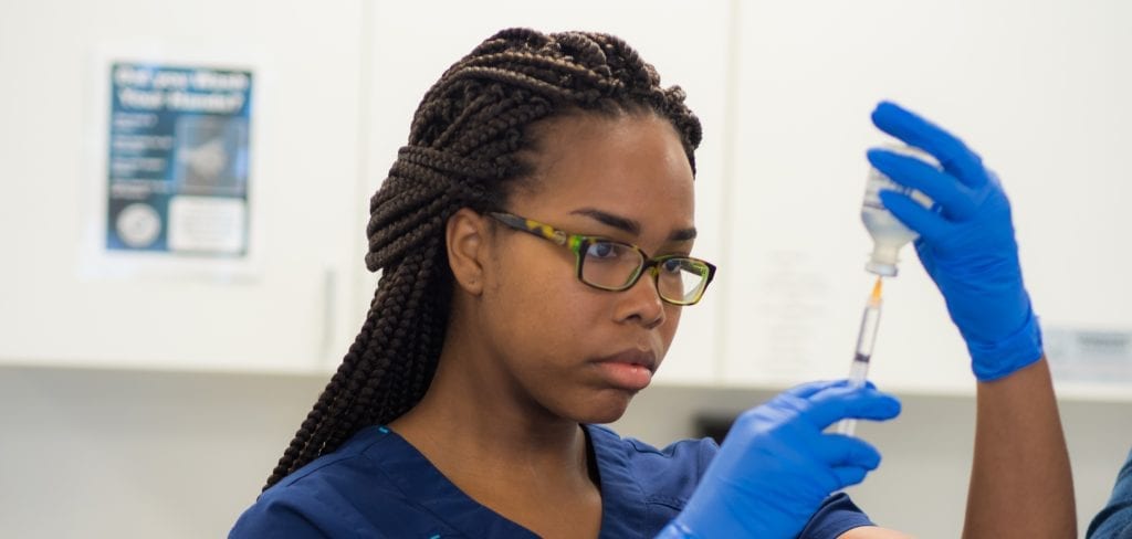 how long does it take to become a medical assistant delta what do medical office assistants do