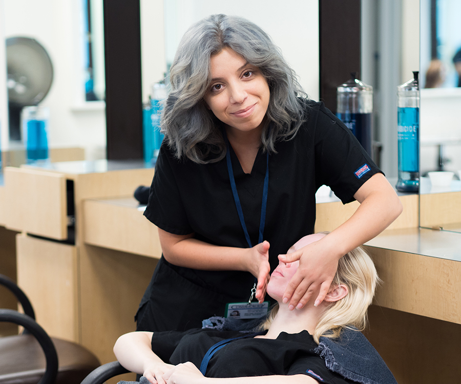 advantages of being a cosmetologist